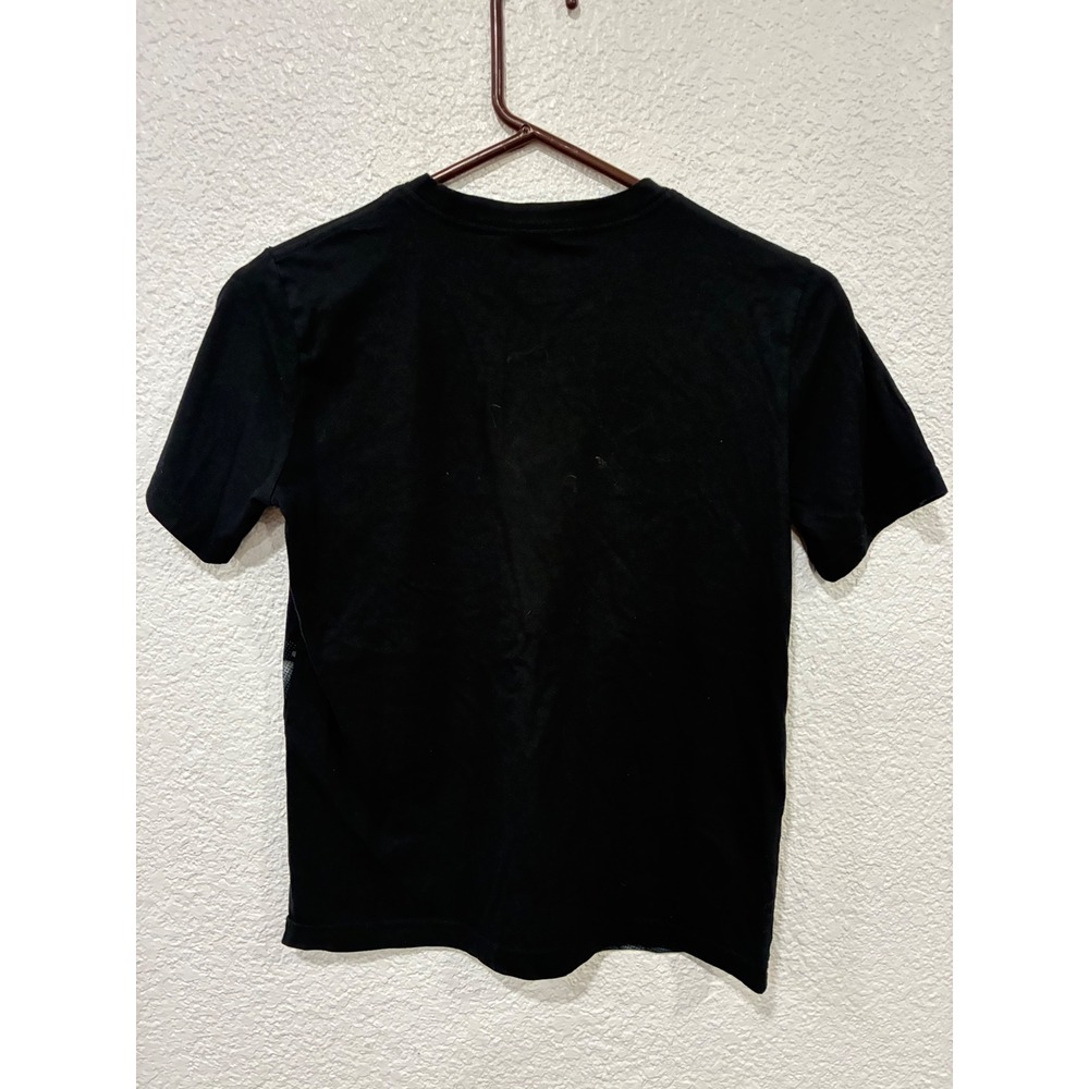 Jordan Boys Black Skeleton Hands Championship Rings Graphic T-Shirt Size M 10-12 - Picture 3 of 3